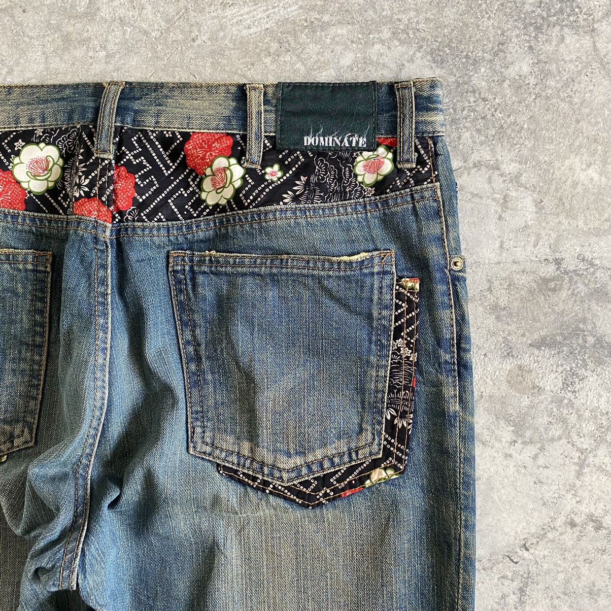 Designer Karakuri Tamashii Style Dominate Embroidered Koi Fish Jeans Size US 37 - 17 Thumbnail