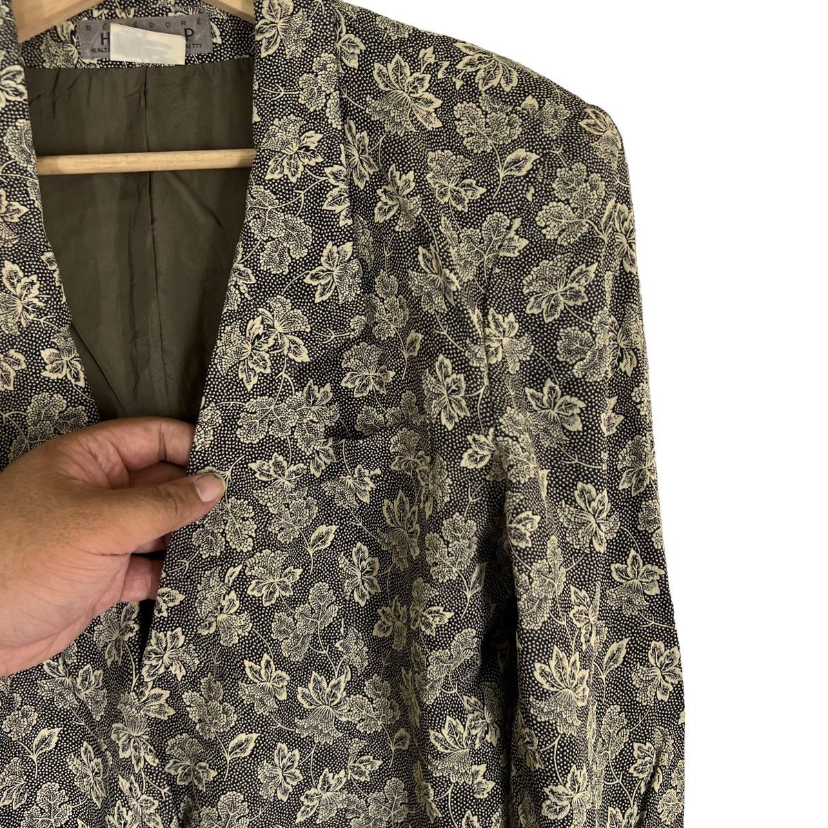 Japanese Brand VINTAGE HIP ITALY MADE FULL PRINT FLOWER JACKET Size US M / EU 48-50 / 2 - 6 Thumbnail