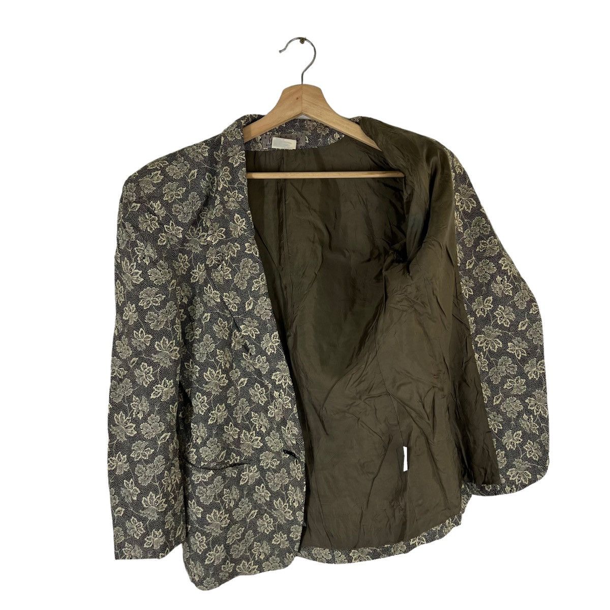 Japanese Brand VINTAGE HIP ITALY MADE FULL PRINT FLOWER JACKET Size US M / EU 48-50 / 2 - 7 Thumbnail