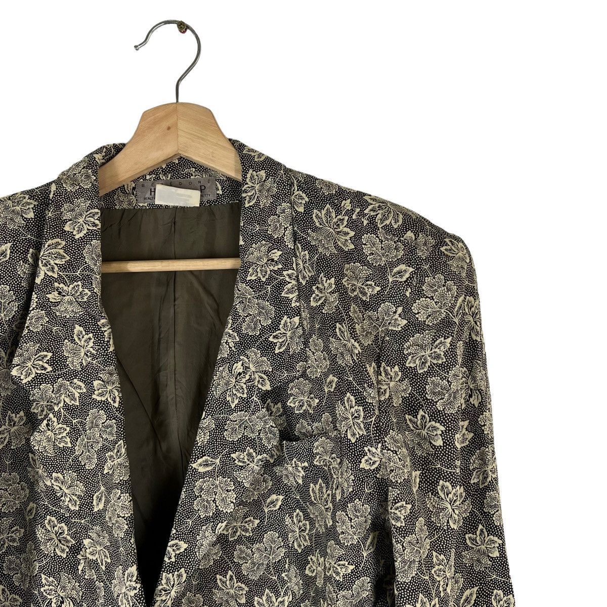 Japanese Brand VINTAGE HIP ITALY MADE FULL PRINT FLOWER JACKET Size US M / EU 48-50 / 2 - 3 Thumbnail