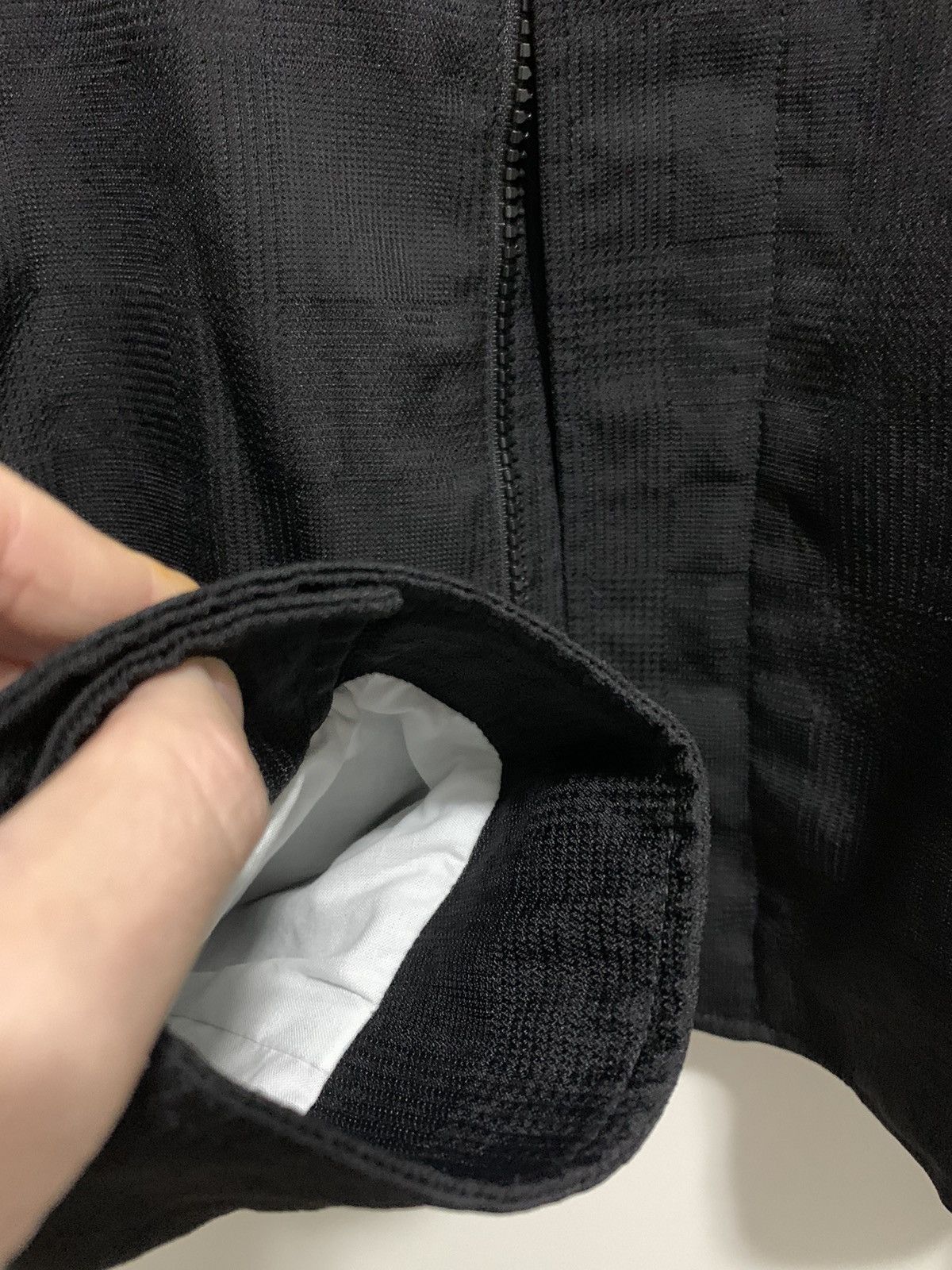 Alexander McQueen €1430 Prince of Wales Harrington-style jacket, Italy Size US M / EU 48-50 / 2 - 13 Thumbnail