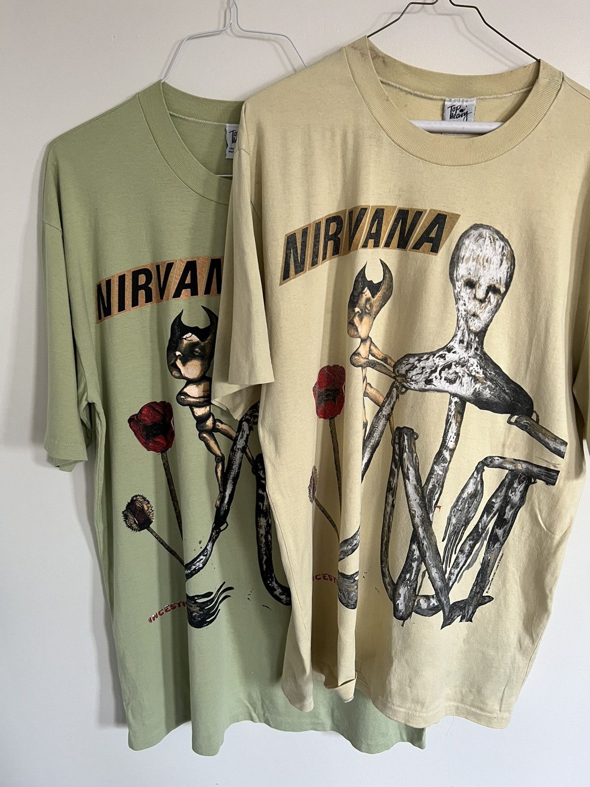 Vintage MINT 1993 Nirvana Incesticide single-stitched t-shirt, XL Size US XL / EU 56 / 4 - 18 Thumbnail