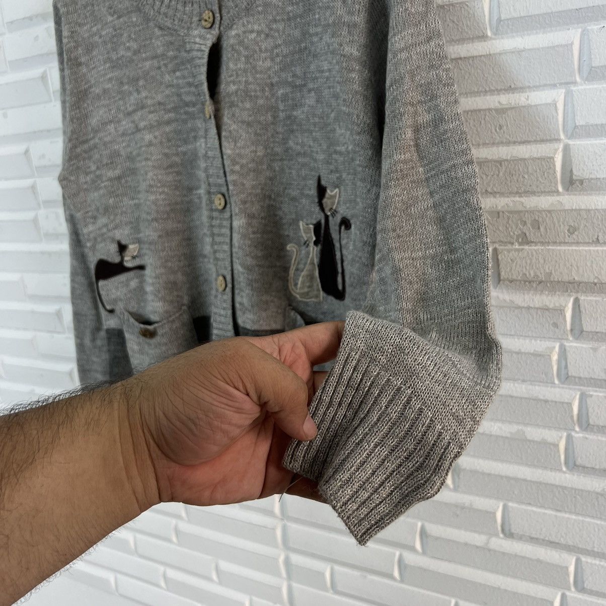 Japanese Brand VINTAGE MOCKA GIENE CARDIGAN BIG LOGO Size US M / EU 48-50 / 2 - 5 Thumbnail