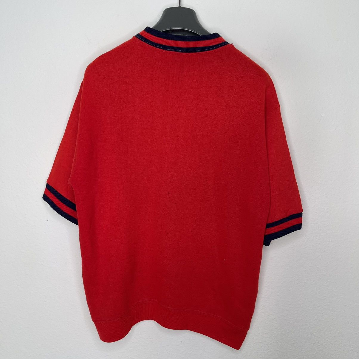 Vintage Vintage European Health Spa t-shirt Size US S / EU 44-46 / 1 - 2 Thumbnail
