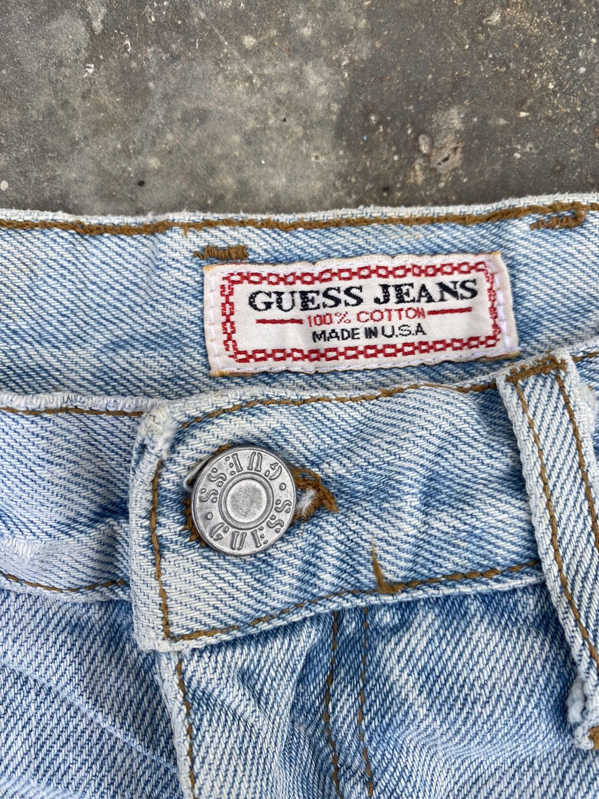 Guess × Vintage Vintage Guess Stone Wash Jeans Size US 29 - 10 Thumbnail