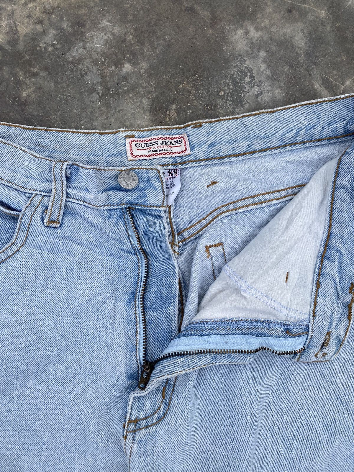 Guess × Vintage Vintage Guess Stone Wash Jeans Size US 29 - 9 Thumbnail