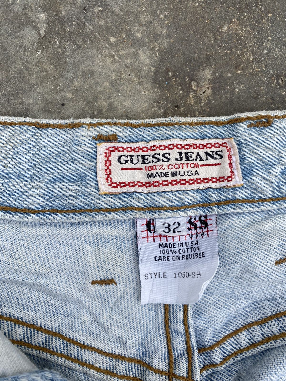 Guess × Vintage Vintage Guess Stone Wash Jeans Size US 29 - 11 Thumbnail