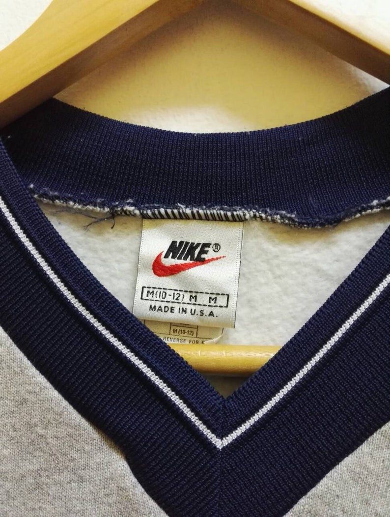 Nike 🔥Rare🔥 Sweatshirt 90' Nike small Logo embroidered (ss155) Size US S / EU 44-46 / 1 - 4 Thumbnail