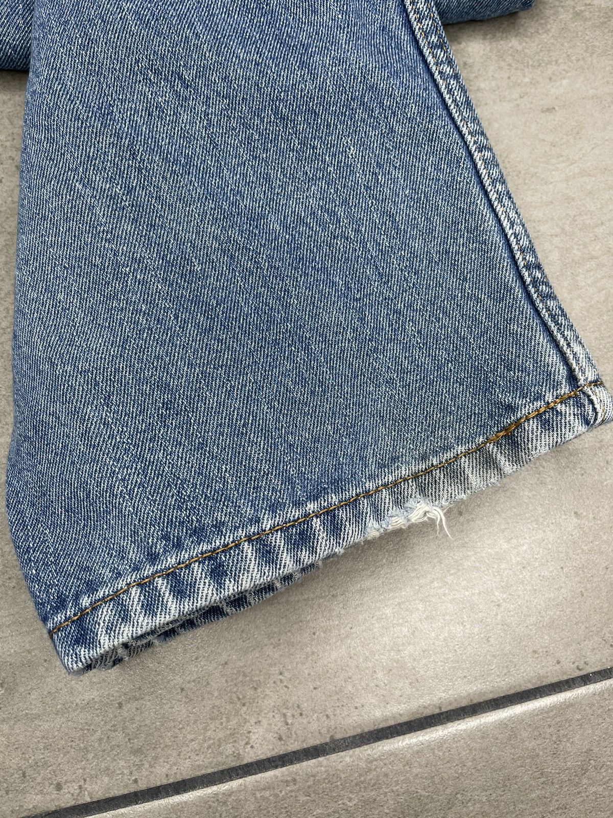 Levi's Vintage Clothing Vintage Levi’s red tab 550 - relaxed fit Size US 34 / EU 50 - 12 Thumbnail