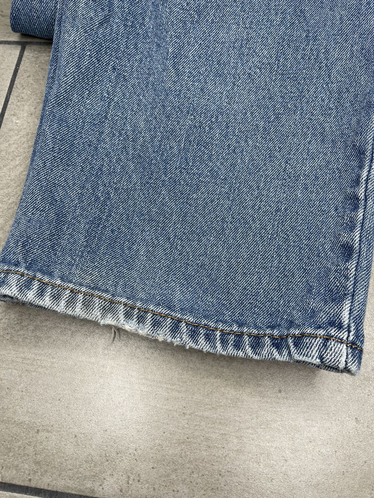Levi's Vintage Clothing Vintage Levi’s red tab 550 - relaxed fit Size US 34 / EU 50 - 11 Thumbnail