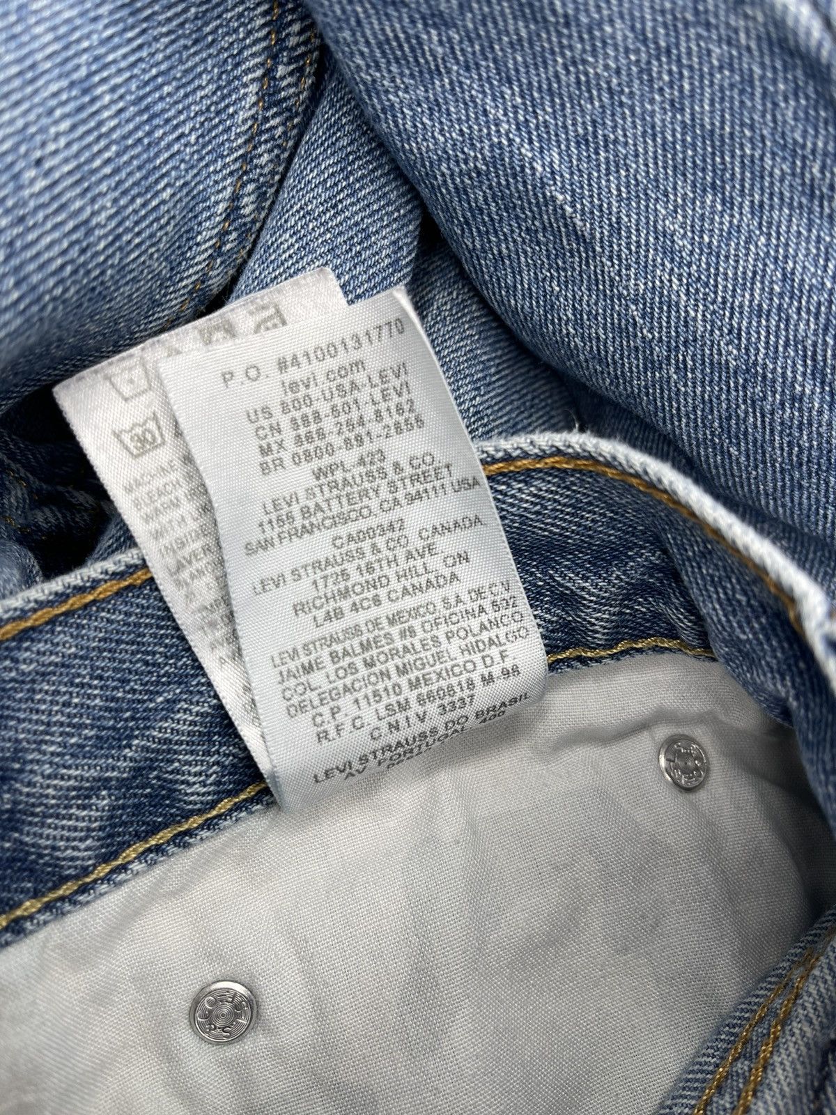 Levi's Vintage Clothing Vintage Levi’s red tab 550 - relaxed fit Size US 34 / EU 50 - 18 Thumbnail