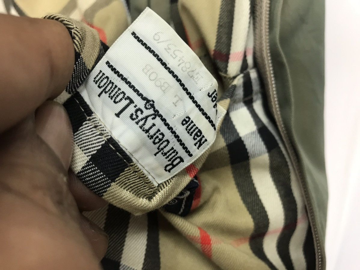 Burberry × Vintage 🔥BEST OFFER🔥Vintage Burberry long jacket made in England Size US M / EU 48-50 / 2 - 7 Thumbnail