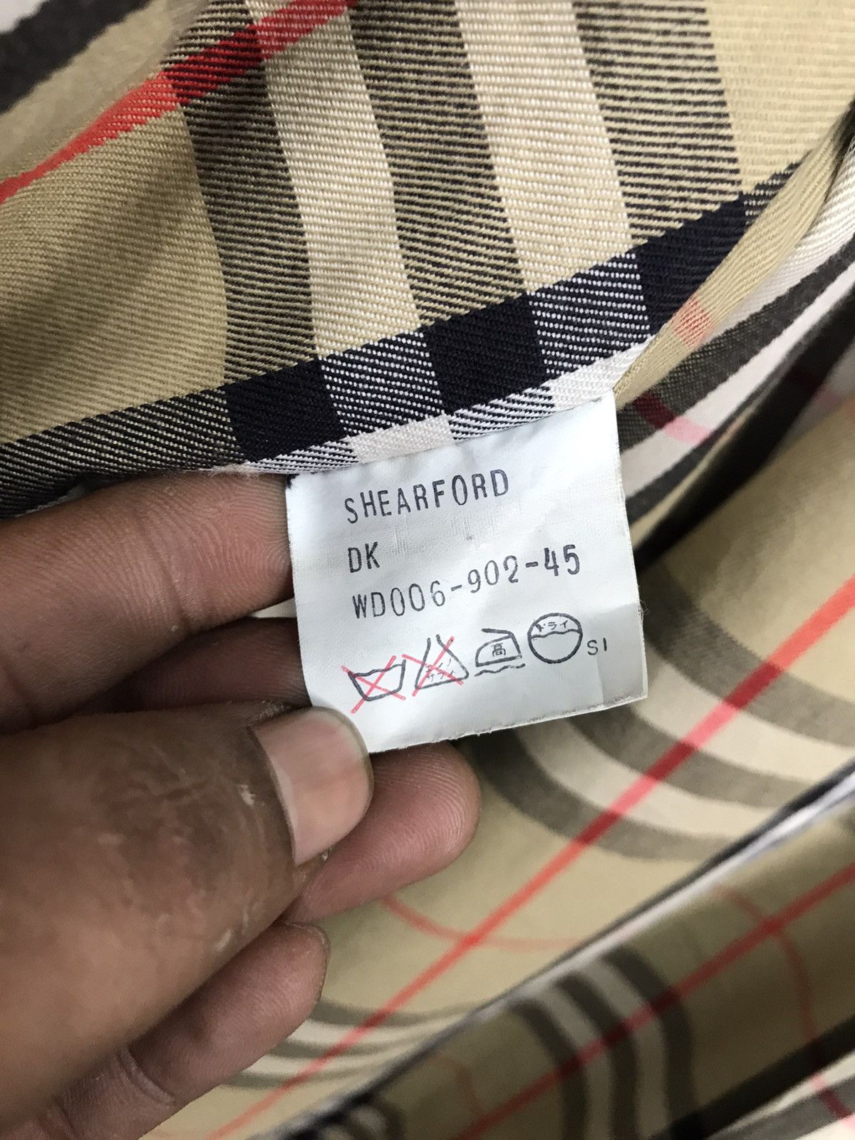 Burberry × Vintage 🔥BEST OFFER🔥Vintage Burberry long jacket made in England Size US M / EU 48-50 / 2 - 8 Thumbnail