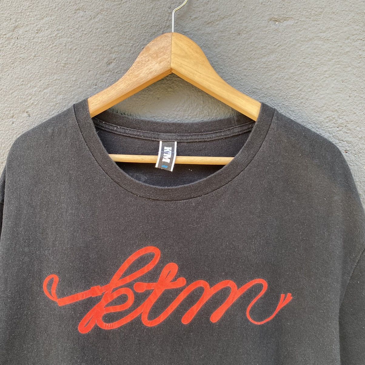 Japanese Brand 💥SICK💥Thrashed Faded Vintage KTM PORN STAR ERD GRUNGE TEE Size US L / EU 52-54 / 3 - 4 Thumbnail