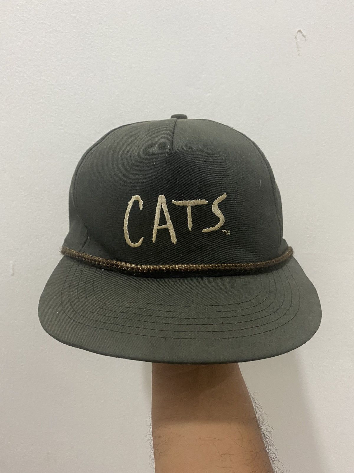 Other 90’s Cats Broadway Musical Rope Hat Size ONE SIZE - 1 Thumbnail