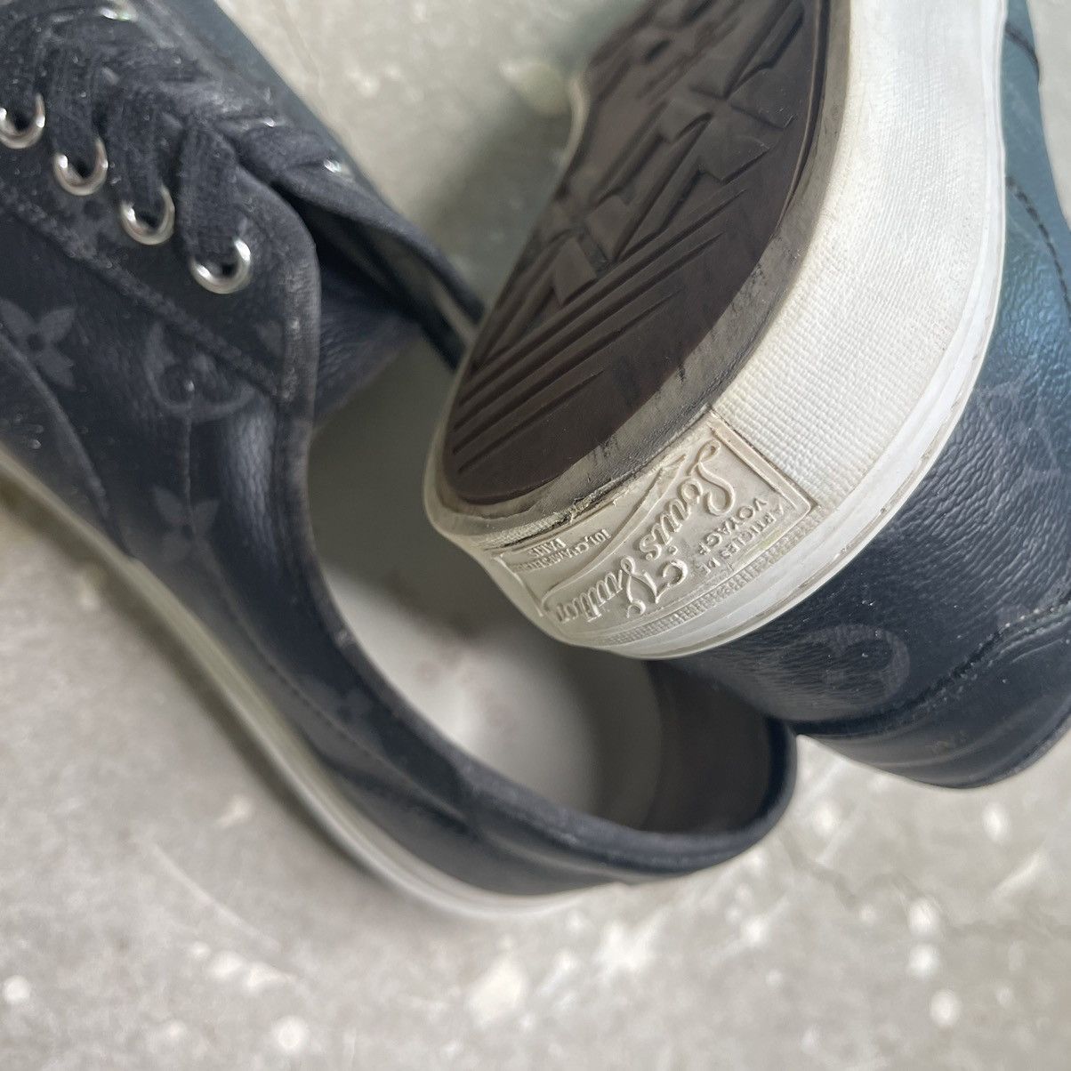 Louis Vuitton Louis Vuitton sneaker Size US 10 / EU 43 - 13 Thumbnail