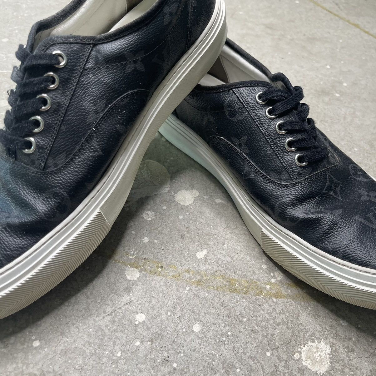 Louis Vuitton Louis Vuitton sneaker Size US 10 / EU 43 - 9 Thumbnail