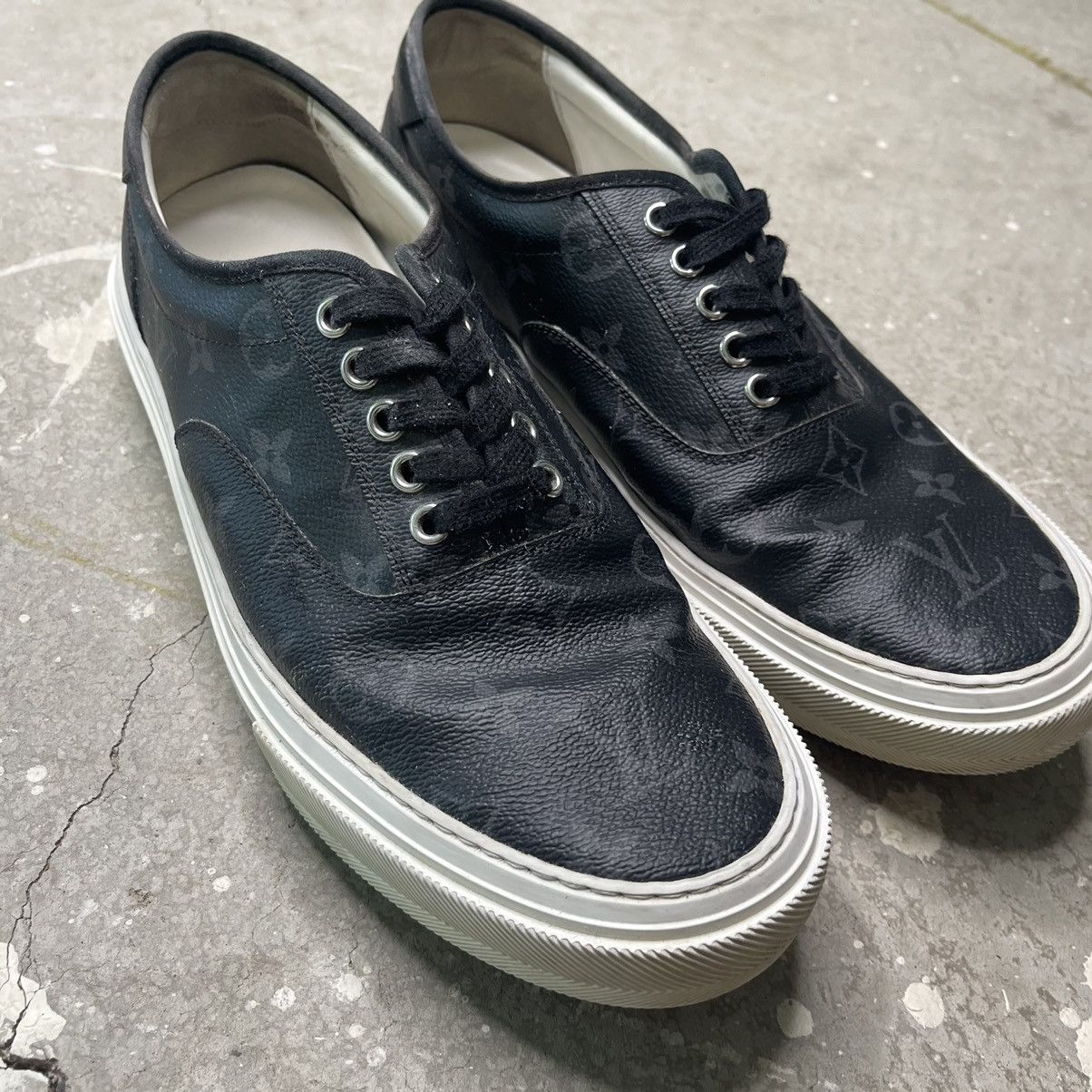 Louis Vuitton Louis Vuitton sneaker Size US 10 / EU 43 - 1 Thumbnail