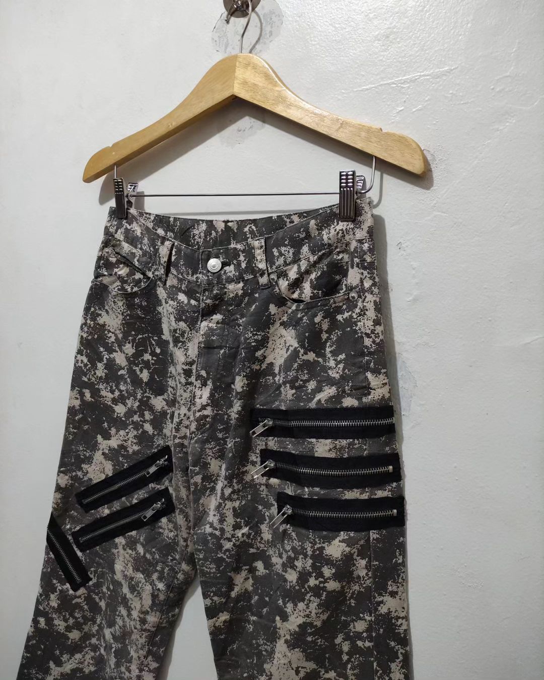 14th Addiction × Japanese Brand × Tornado Mart Burnings Sho Sho Camo Zip Bondage Tapestry Pants Size US 30 / EU 46 - 6 Thumbnail