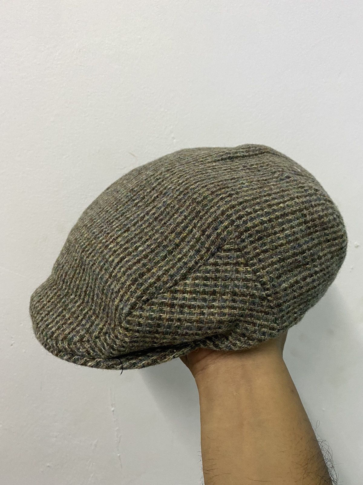 Harris Tweed 80’s Fieldfare X Harris Tweet Made In UK Flat Hat Size ONE SIZE - 1 Thumbnail