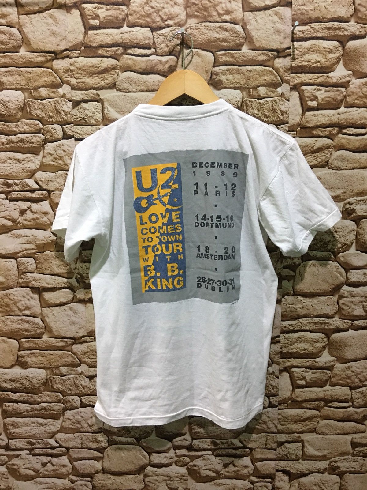 Band Tees Vintage 80s u2 not us tour 1989 band shirt Size US L / EU 52-54 / 3 - 2 Thumbnail