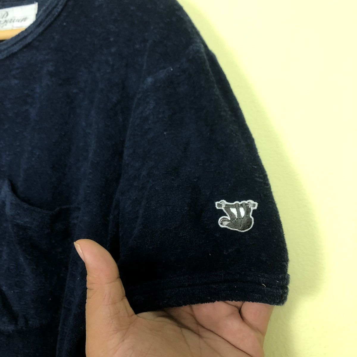 Japanese Brand Single Pocket With Monkey Patche T-Shirt Size US M / EU 48-50 / 2 - 3 Thumbnail