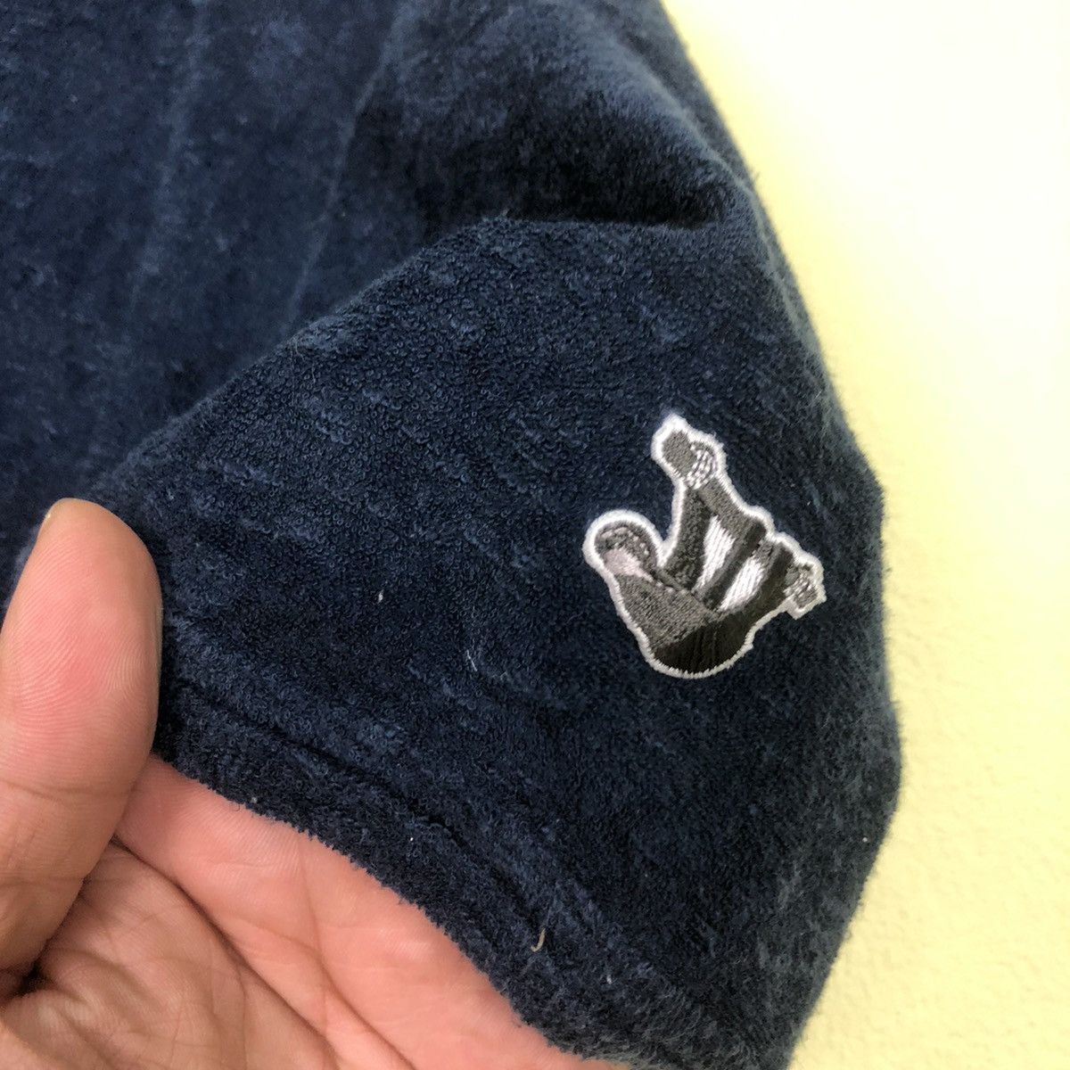 Japanese Brand Single Pocket With Monkey Patche T-Shirt Size US M / EU 48-50 / 2 - 9 Thumbnail