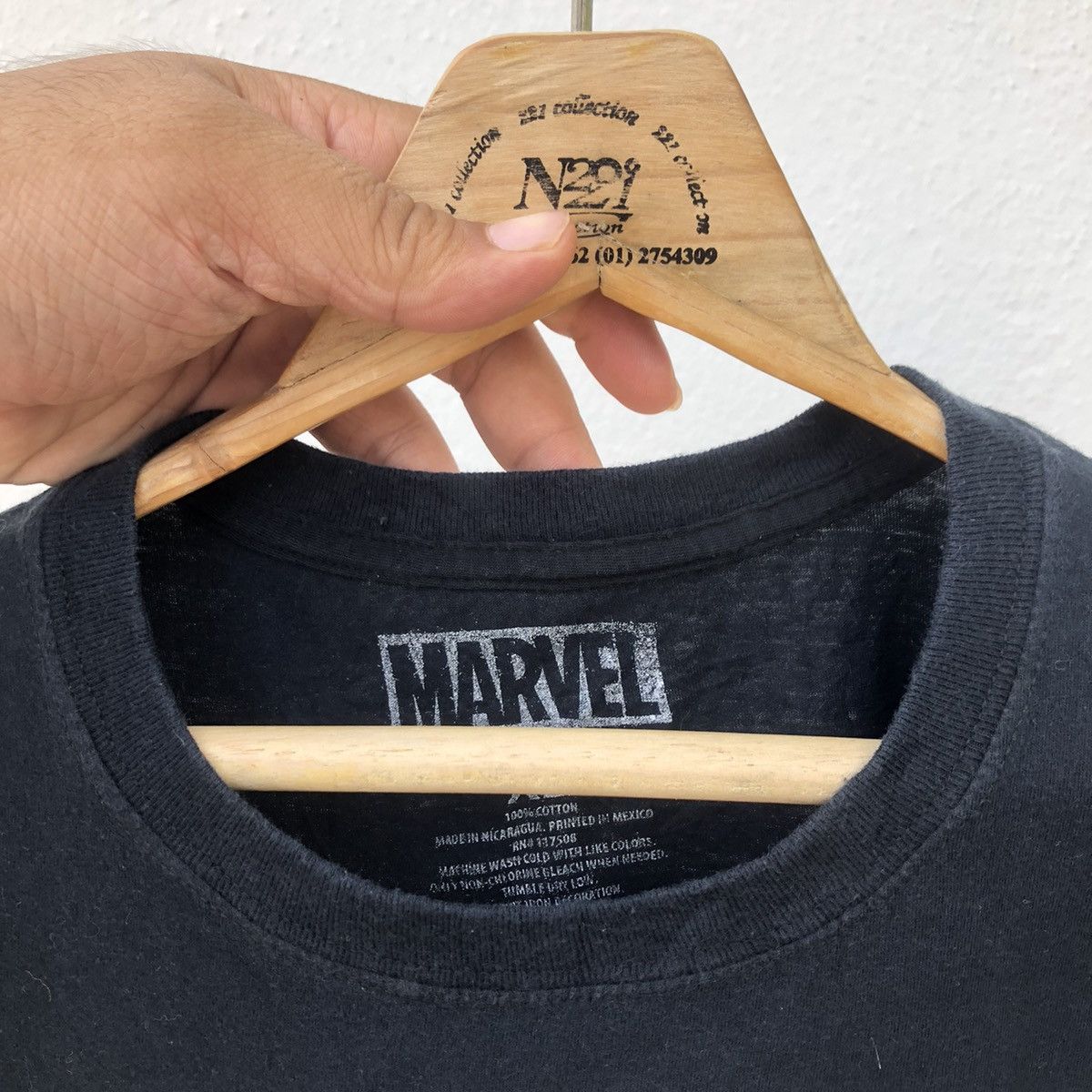 Marvel Comics The Punisher in American Comic Books Marvel Size US XL / EU 56 / 4 - 5 Thumbnail