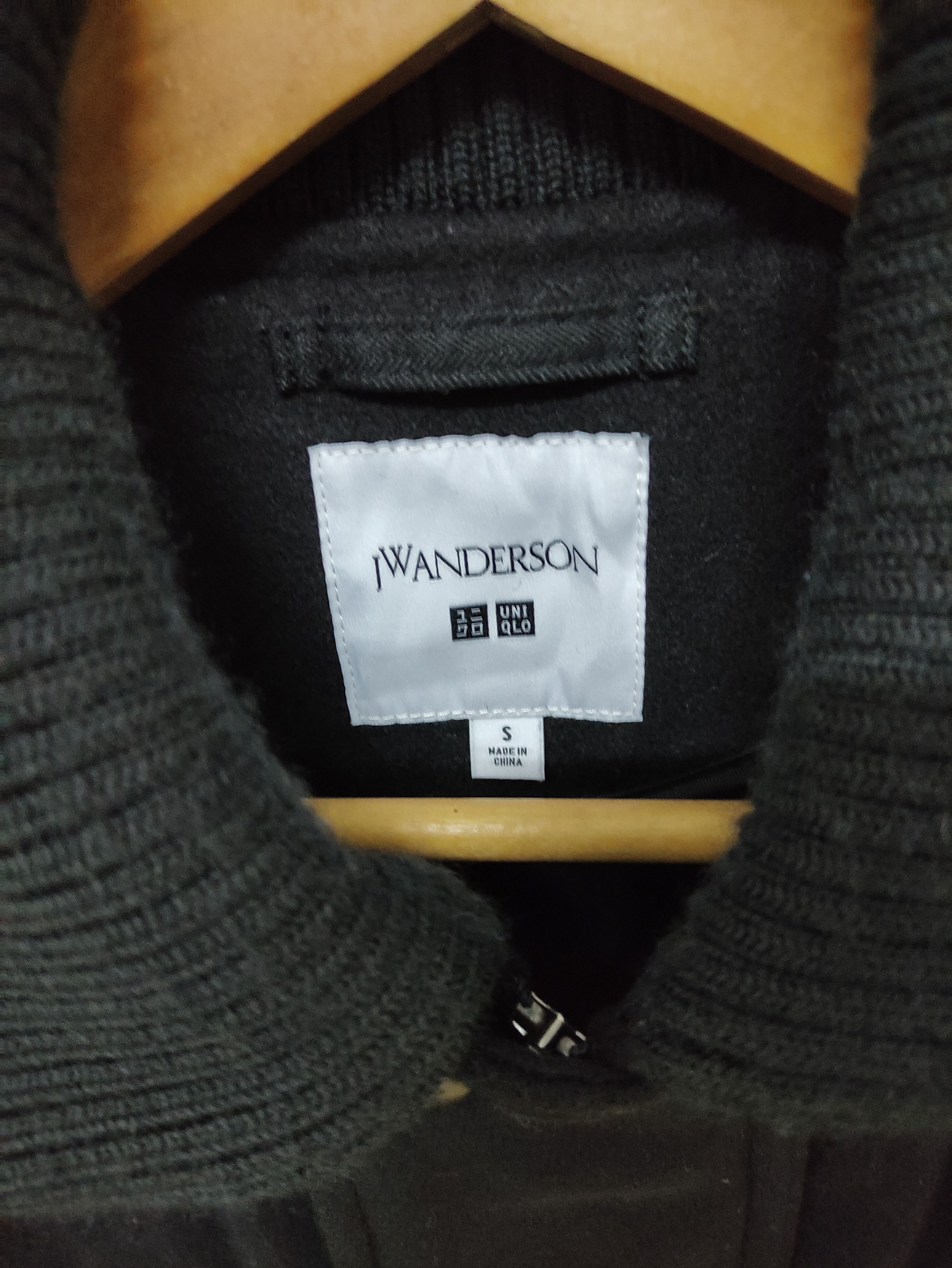 Japanese Brand J.W Anderson X Uniqlo Wool Quilted Jacket Size US S / EU 44-46 / 1 - 5 Thumbnail
