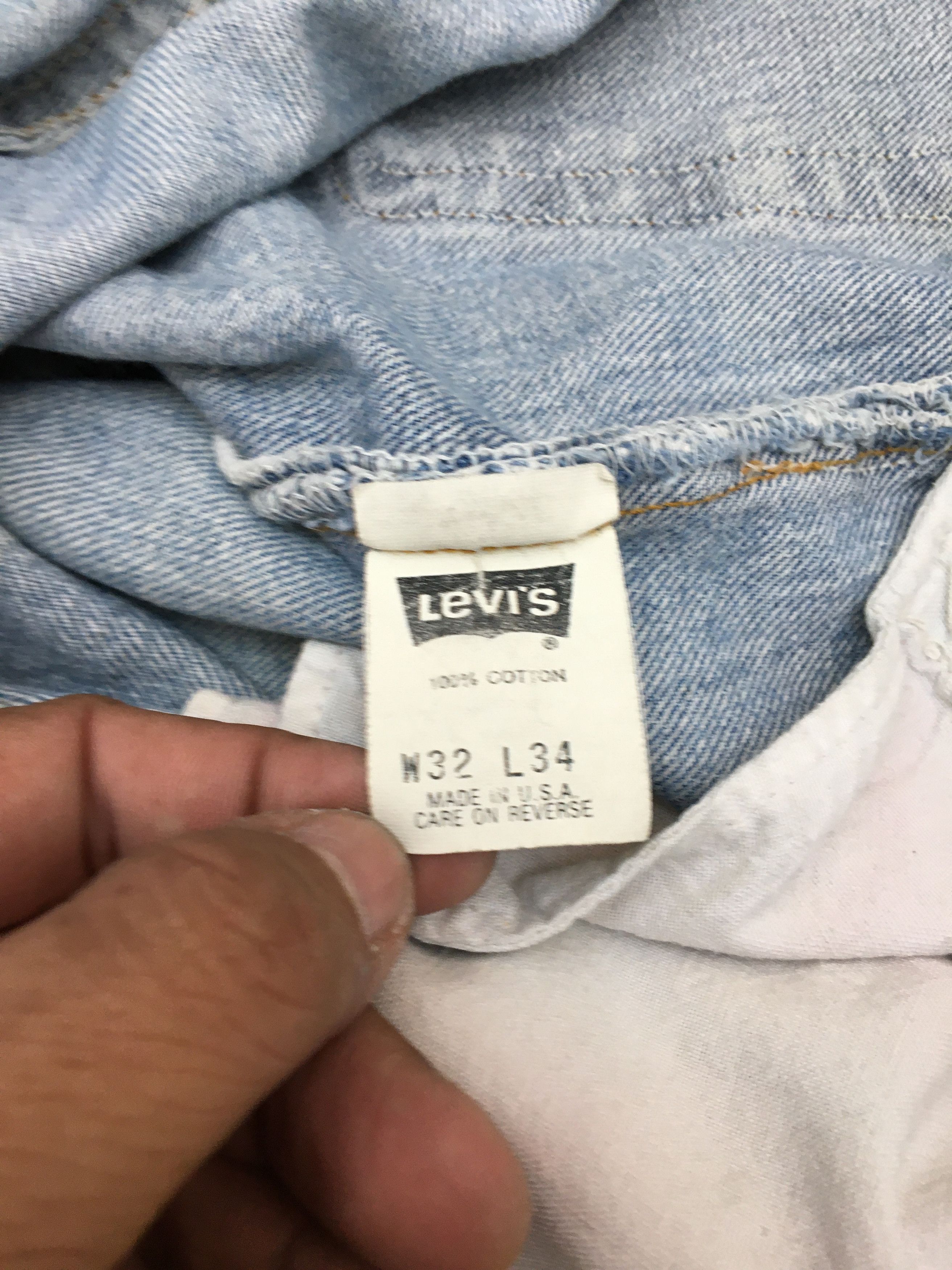 Levi's Vintage Levis 501 Light Wash Denim Levis Distressed Jeans Size 28" / US 6 / IT 42 - 6 Thumbnail