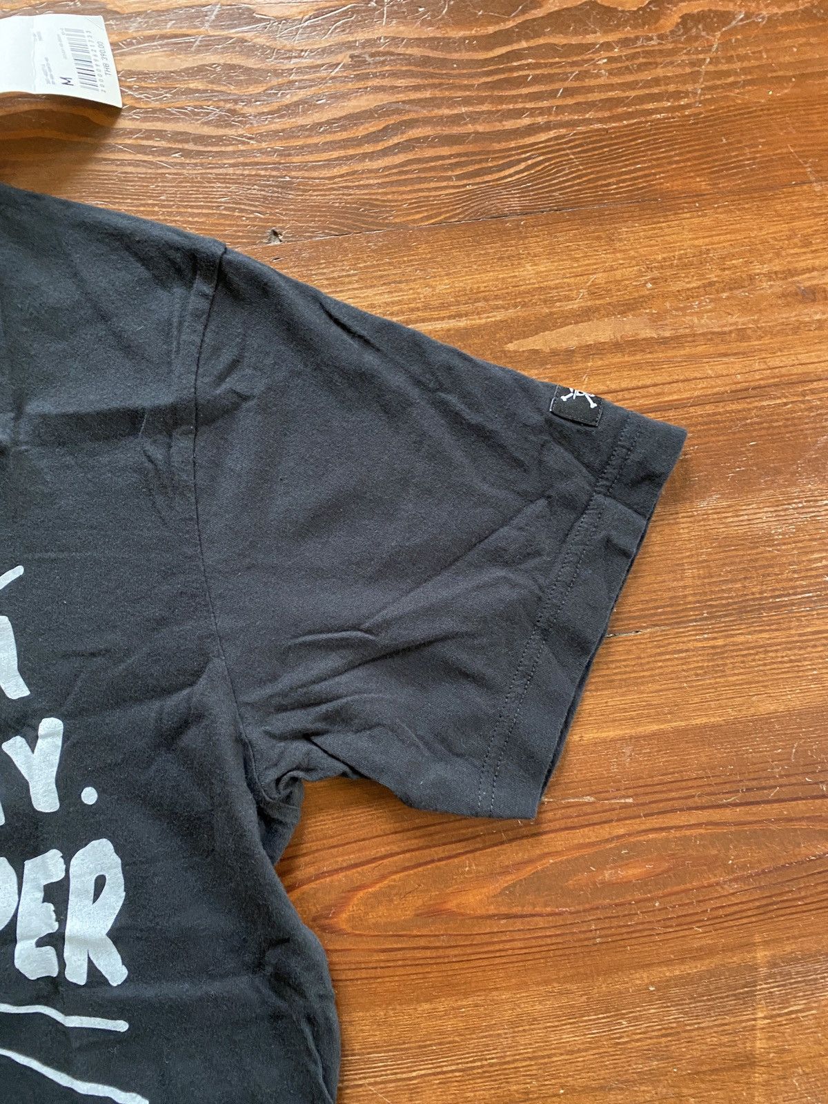 One Piece NWT Tony Tony Chopper Uniqlo X One Piece Tee Size US M / EU 48-50 / 2 - 3 Thumbnail