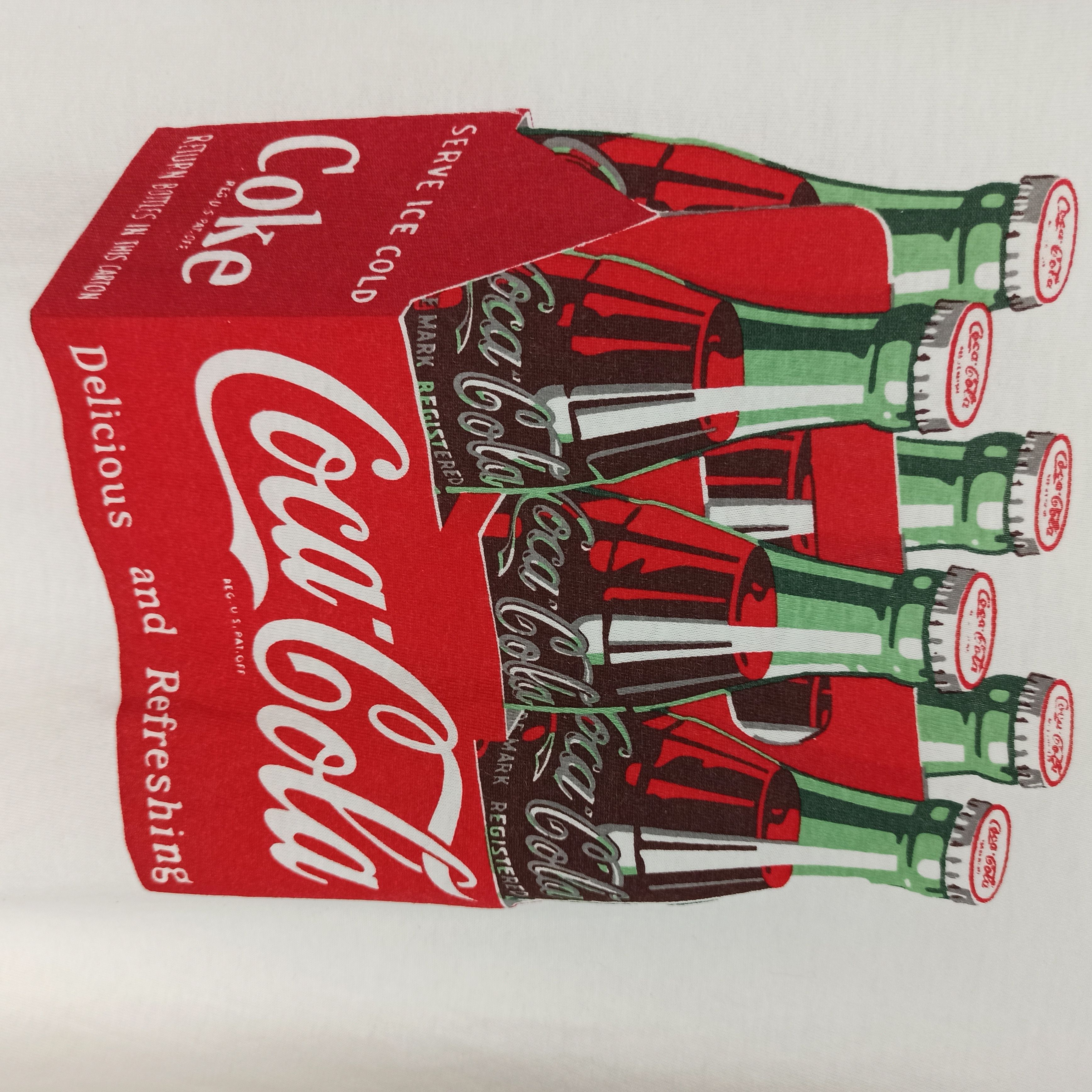 Coca Cola Vintage COCA COLA Big Logo Printed T-shirts by Uniqlo Size US M / EU 48-50 / 2 - 3 Thumbnail