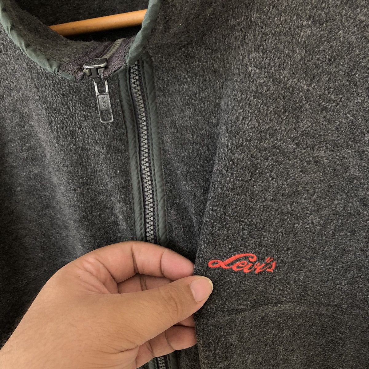Levi's VINTAGE ZIPPER FLEECE JACKET LEVI'S OUTDOOR CASUAL WEAR Size US L / EU 52-54 / 3 - 5 Thumbnail