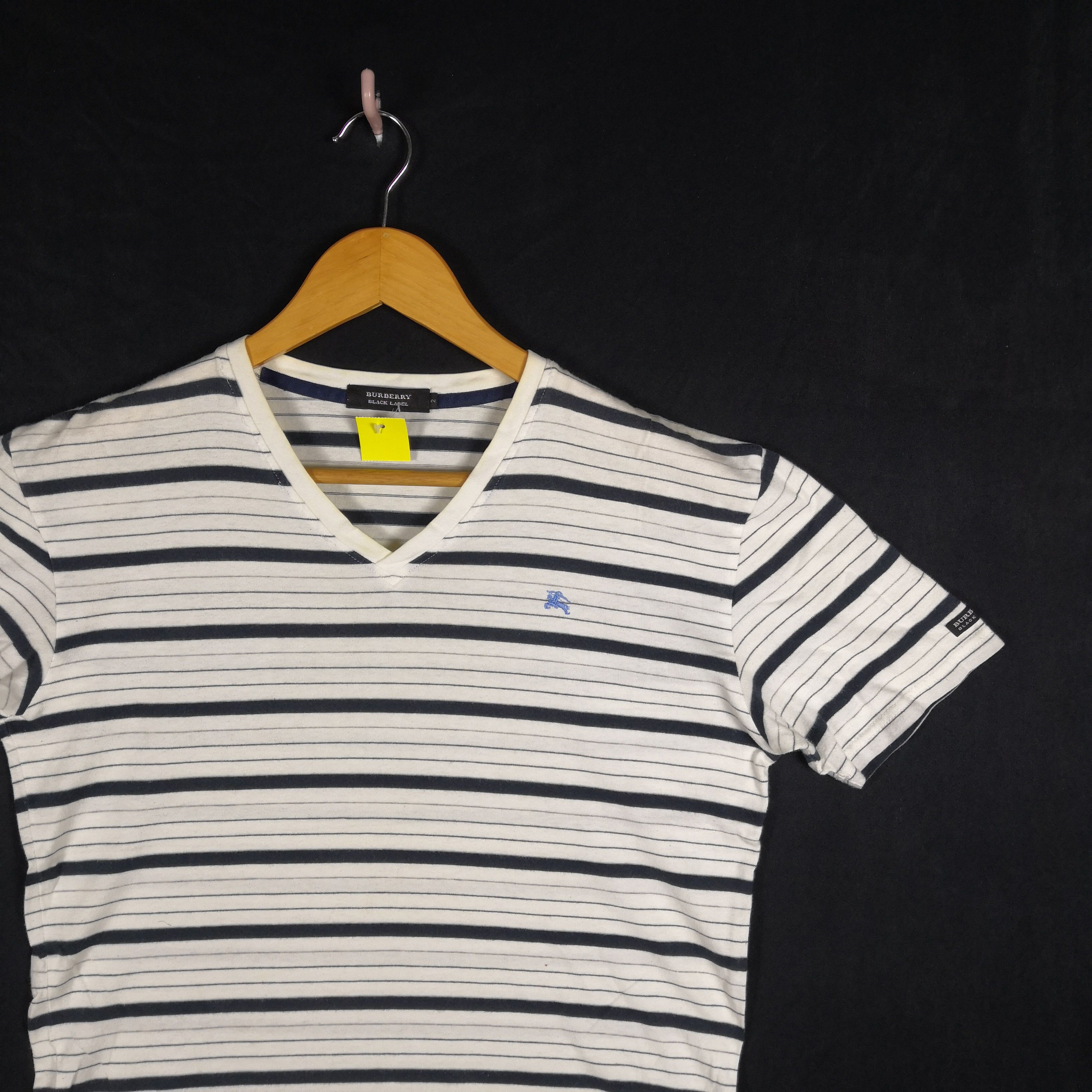 Vintage 90s Burberry T-Shirt Stripe V Neck Tees
