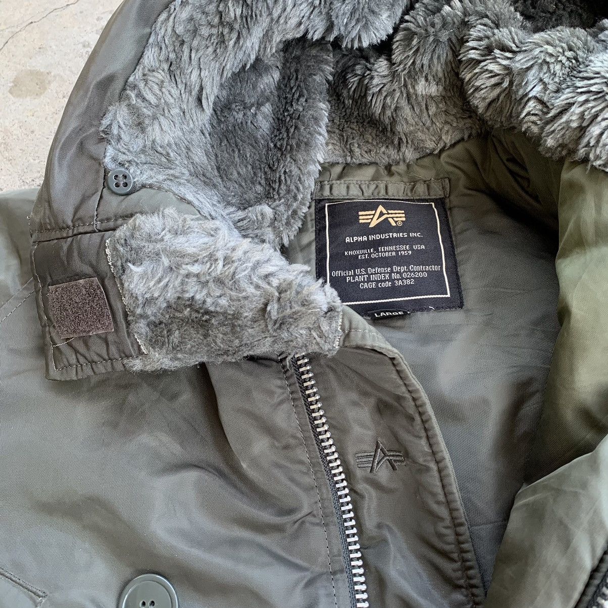 Alpha Industries Alpha Industries parka type N-3B (N) spec MIL-J-6279 Size US L / EU 52-54 / 3 - 15 Thumbnail