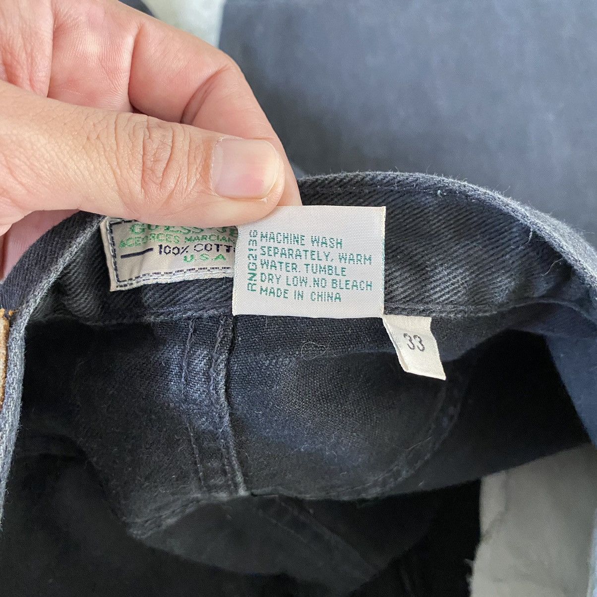 Guess VTG Guess George Marciano Faded Black Baggy Jeans Size US 31 - 18 Thumbnail