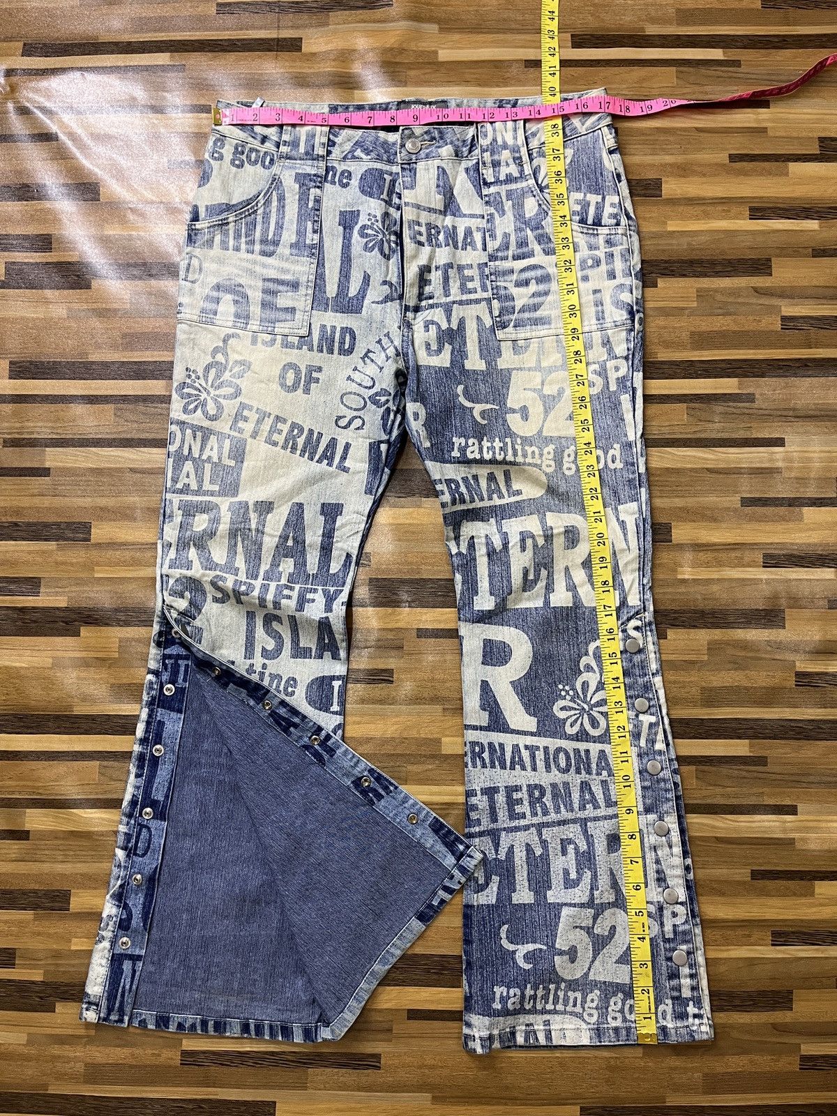 Japanese Brand Printed Hysteric Joueraux Echecs Denim Buttons Leg Bootcut Size US 34 / EU 50 - 4 Thumbnail