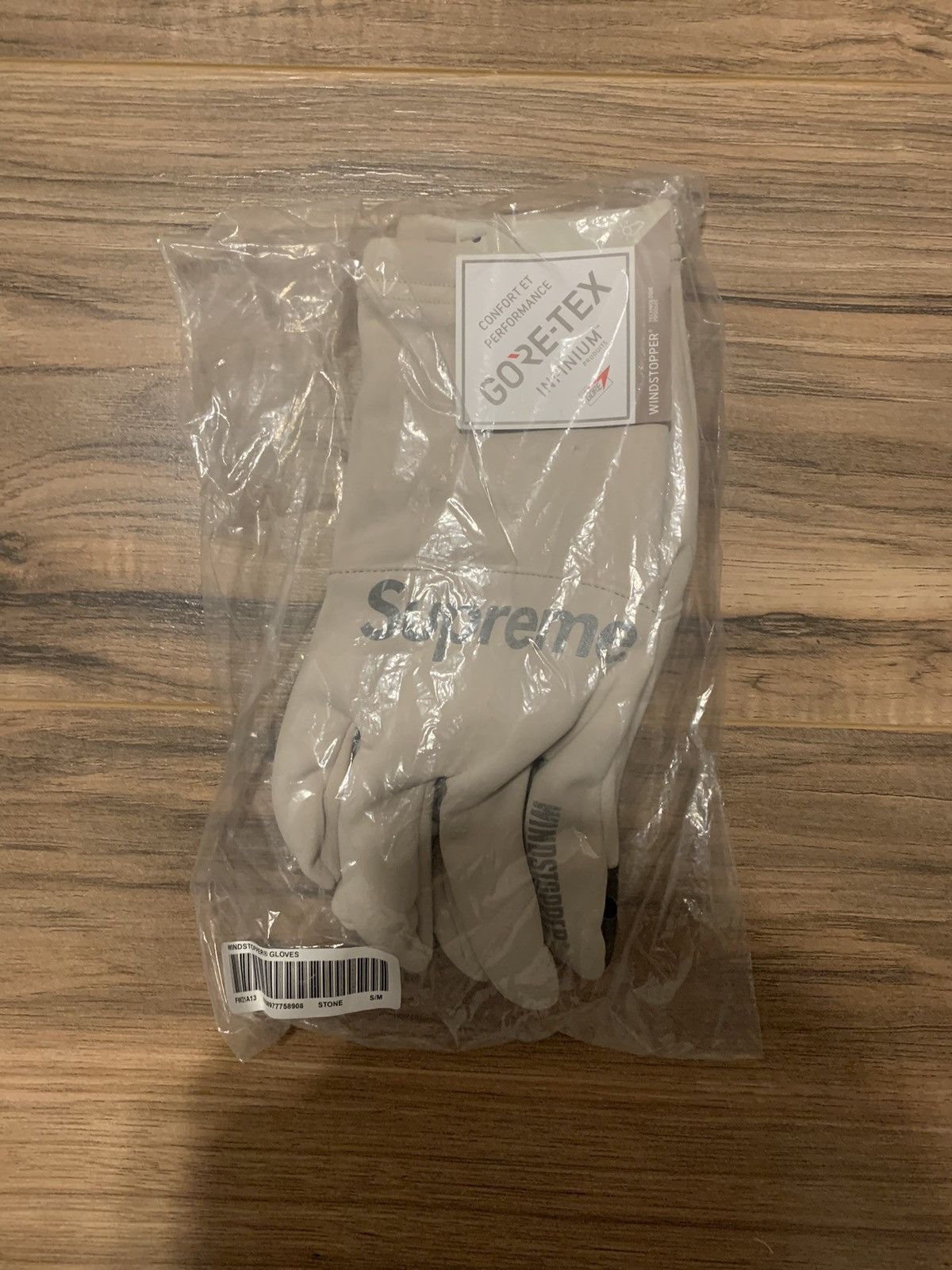 image of Supreme Windstopper Gloves in Stone, Men's