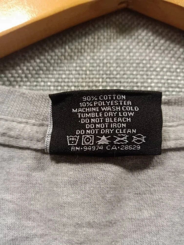 Stussy t shirt stussy world tour Size US M / EU 48-50 / 2 - 5 Thumbnail