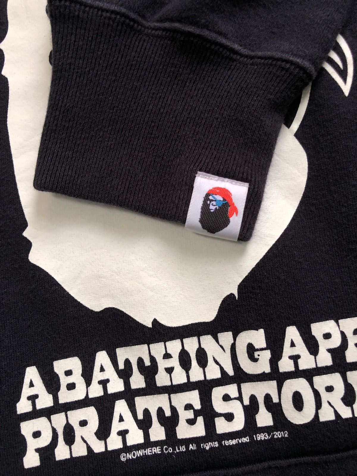 Bape Bape Pirate Store Pullover Hoodie Size US M / EU 48-50 / 2 - 3 Thumbnail