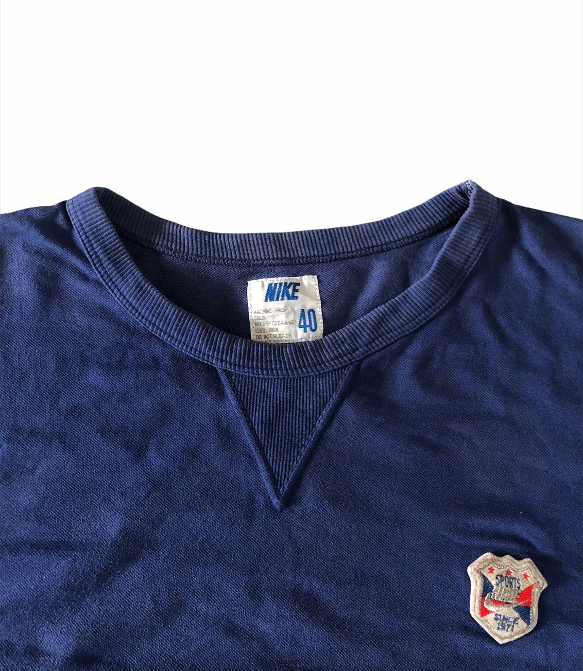 Nike 🔥Nike Rare Styles T Shirt Size US M / EU 48-50 / 2 - 3 Thumbnail