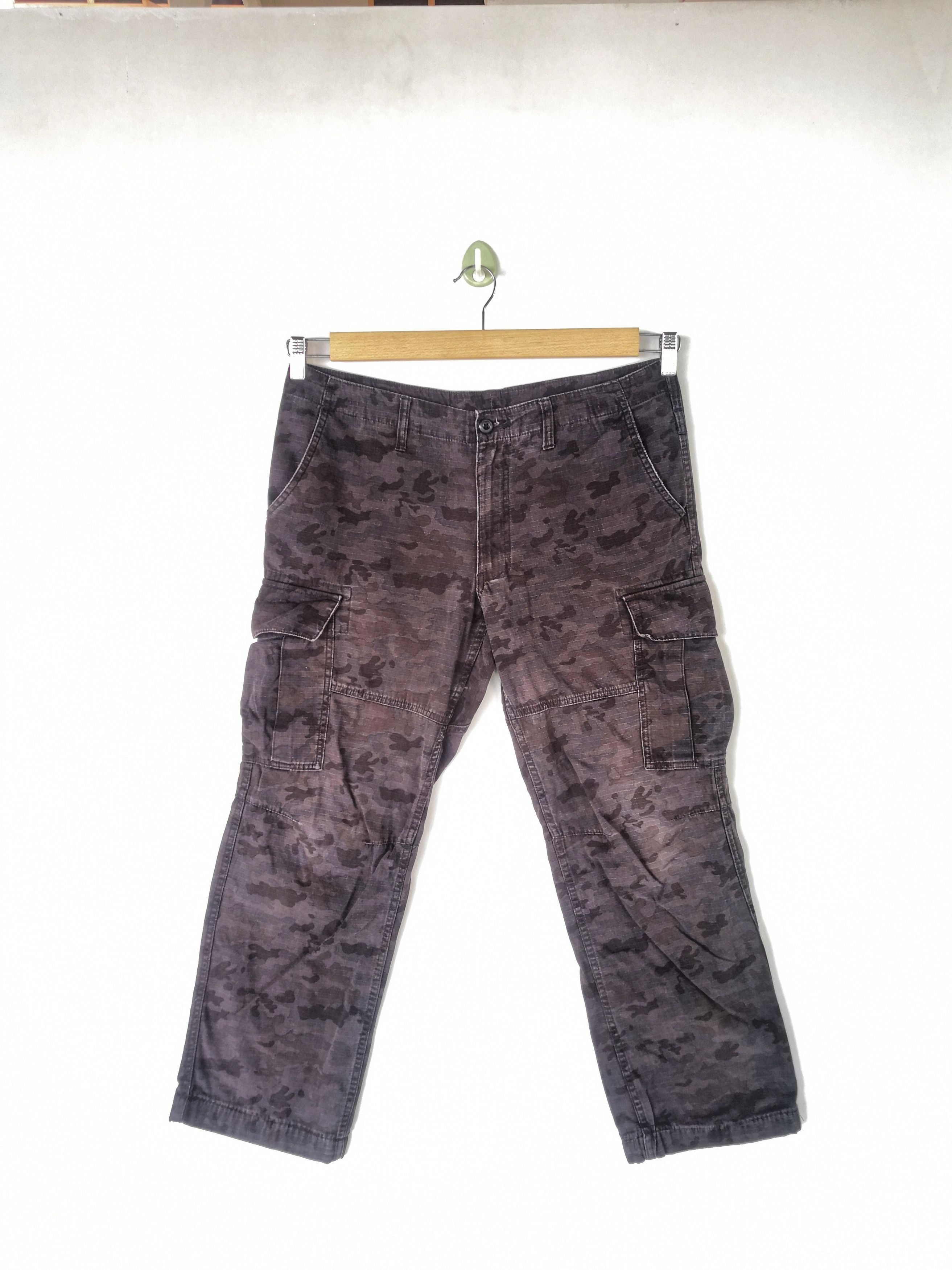 Japanese Brand × Vintage Japanese Cargo Pants Multi Pocket Camouflage Trousers Size US 36 / EU 52 - 1 Thumbnail