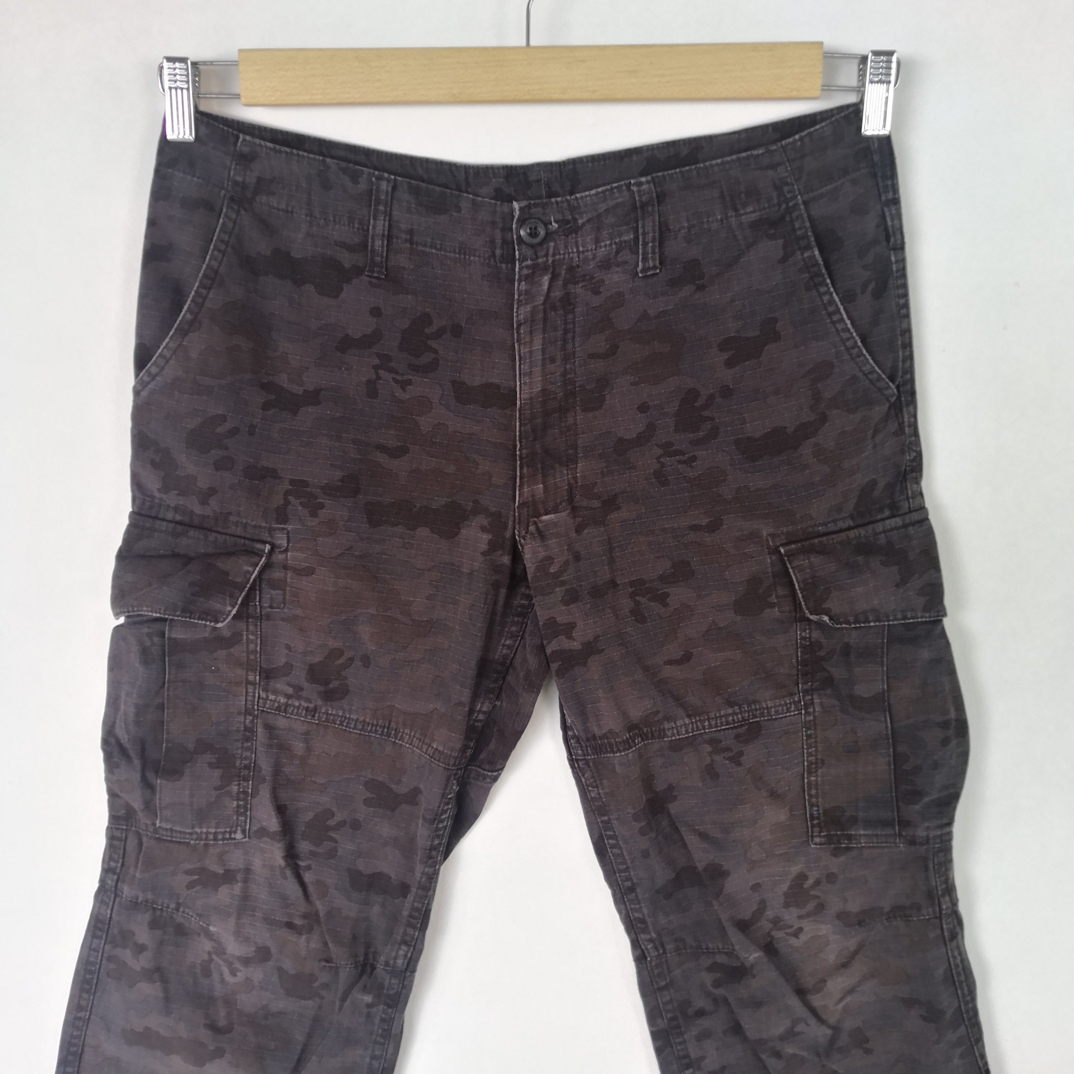 Japanese Brand × Vintage Japanese Cargo Pants Multi Pocket Camouflage Trousers Size US 36 / EU 52 - 3 Thumbnail