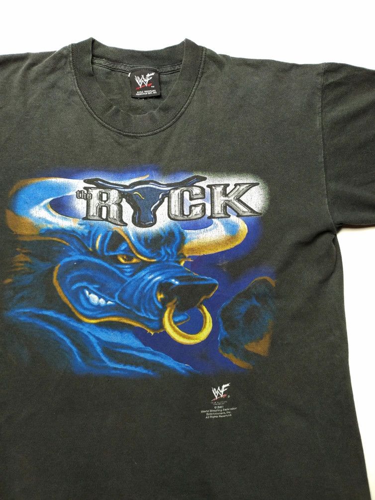 Vintage Vintage The Rock 2001 Wrestling MTV T-shirt Size US M / EU 48-50 / 2 - 2 Thumbnail