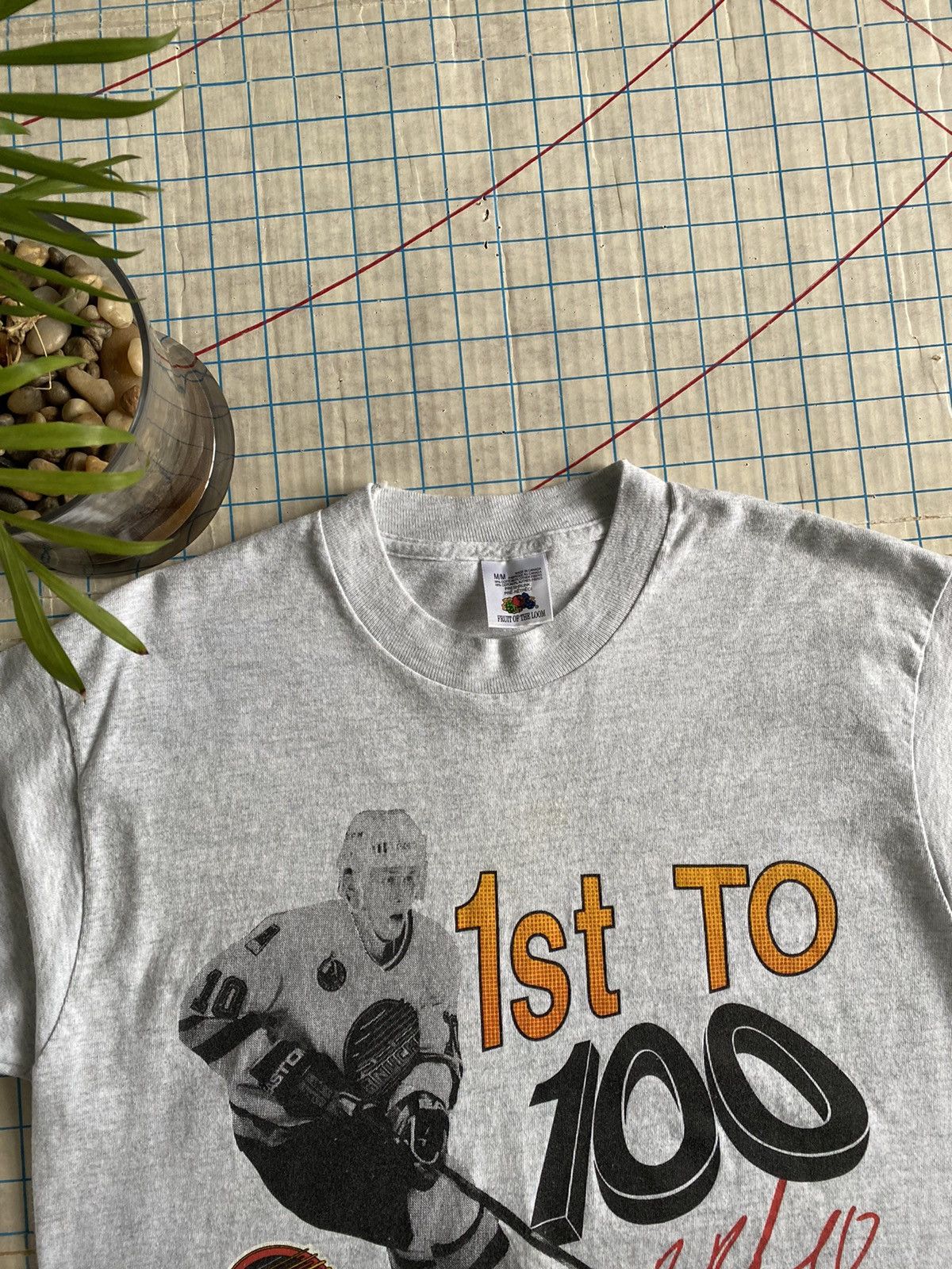 NHL × Vintage Vintage Pavel Bure Vancouver Canucks First to 100 Points Tee Size US M / EU 48-50 / 2 - 8 Thumbnail