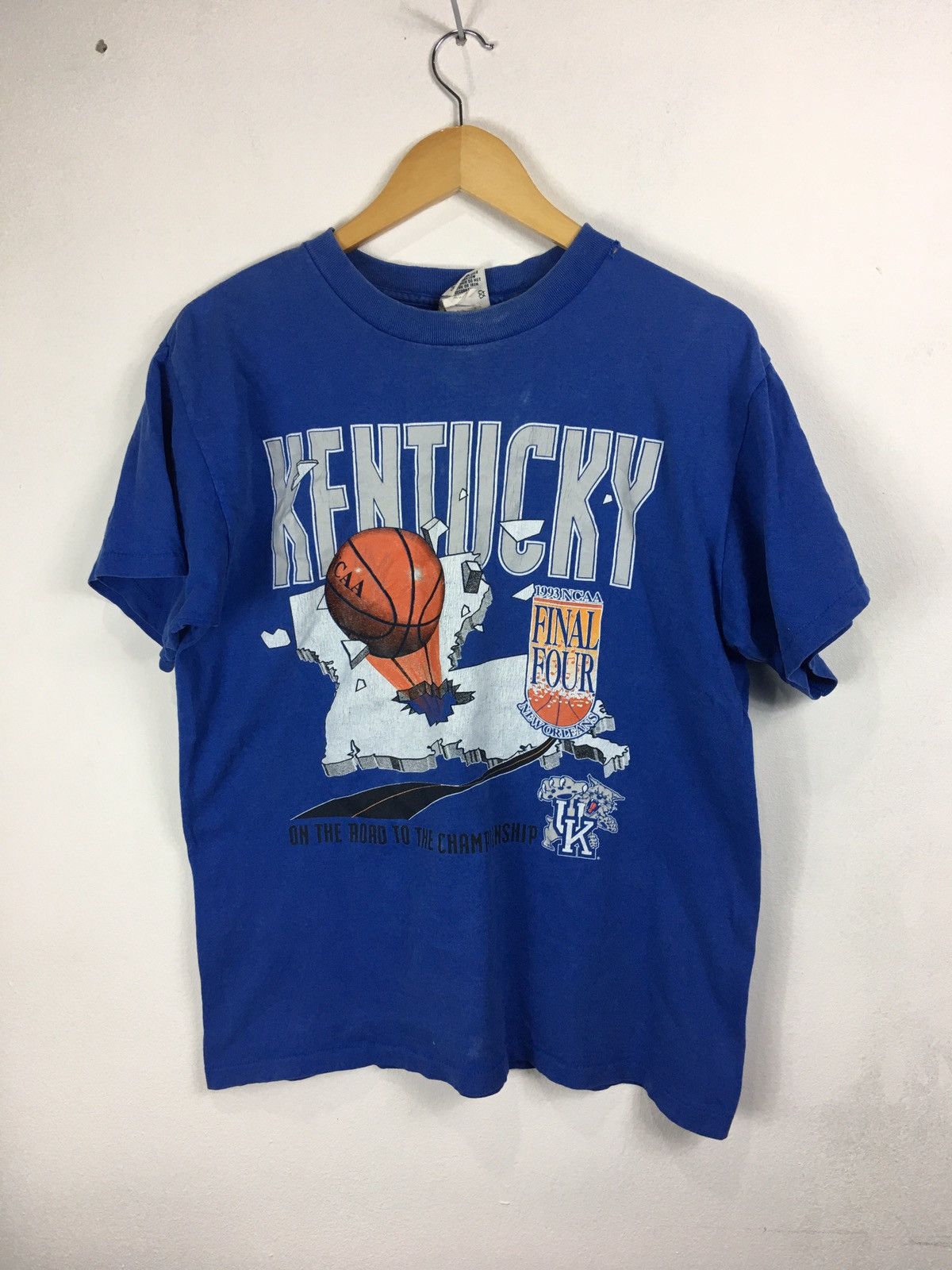 NBA × Vintage 90s Vintage New Orleans Kentucky NBA NCAA Final Shirt Size US L / EU 52-54 / 3 - 1 Thumbnail