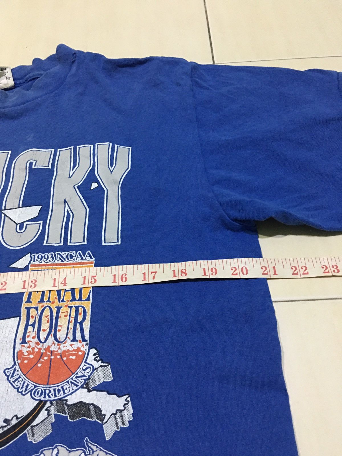 NBA × Vintage 90s Vintage New Orleans Kentucky NBA NCAA Final Shirt Size US L / EU 52-54 / 3 - 9 Thumbnail