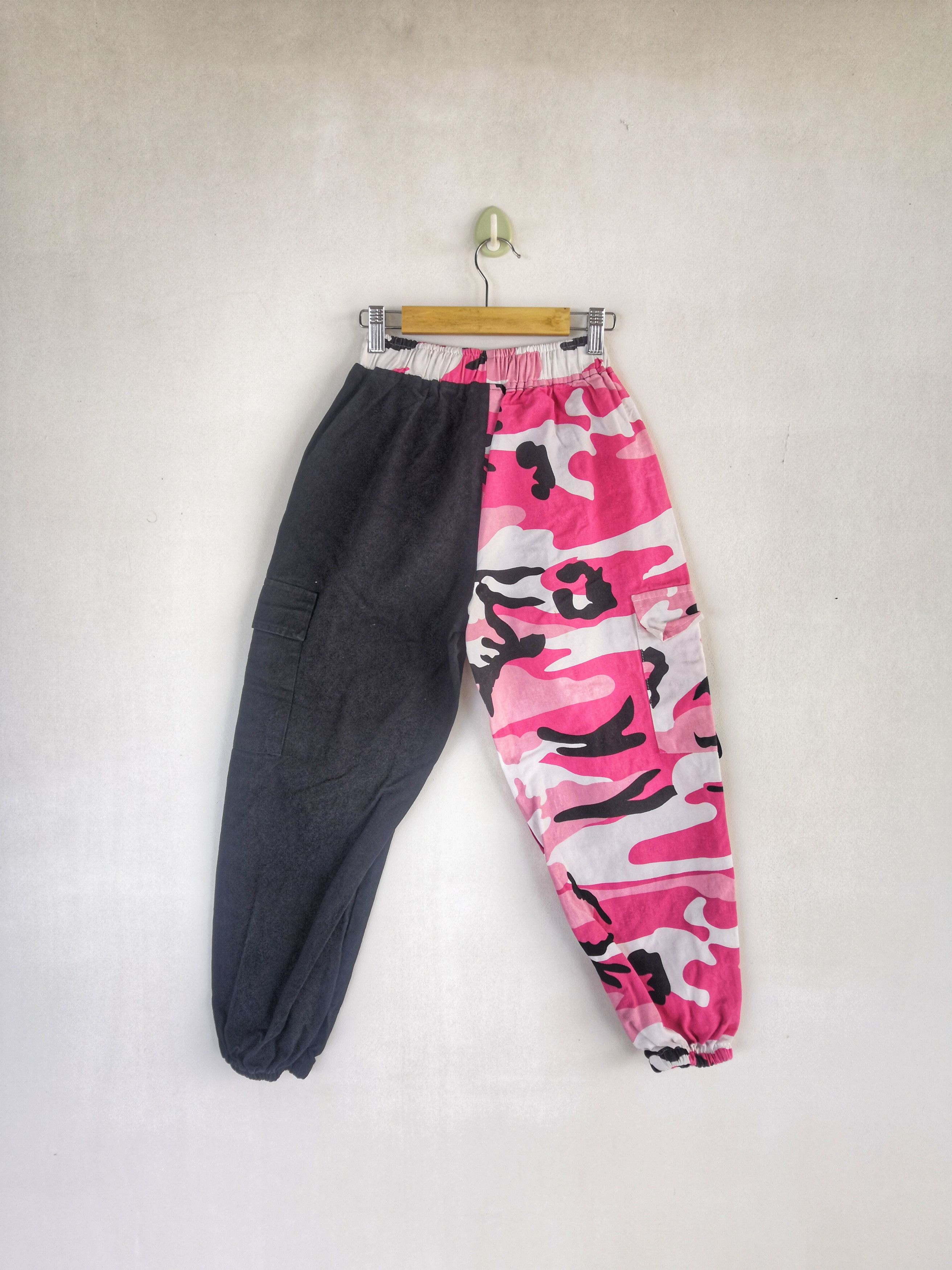 Japanese Brand × Vintage Japanese Cargo Pants Multi Pocket Bondage Camouflage Size 22" - 2 Thumbnail
