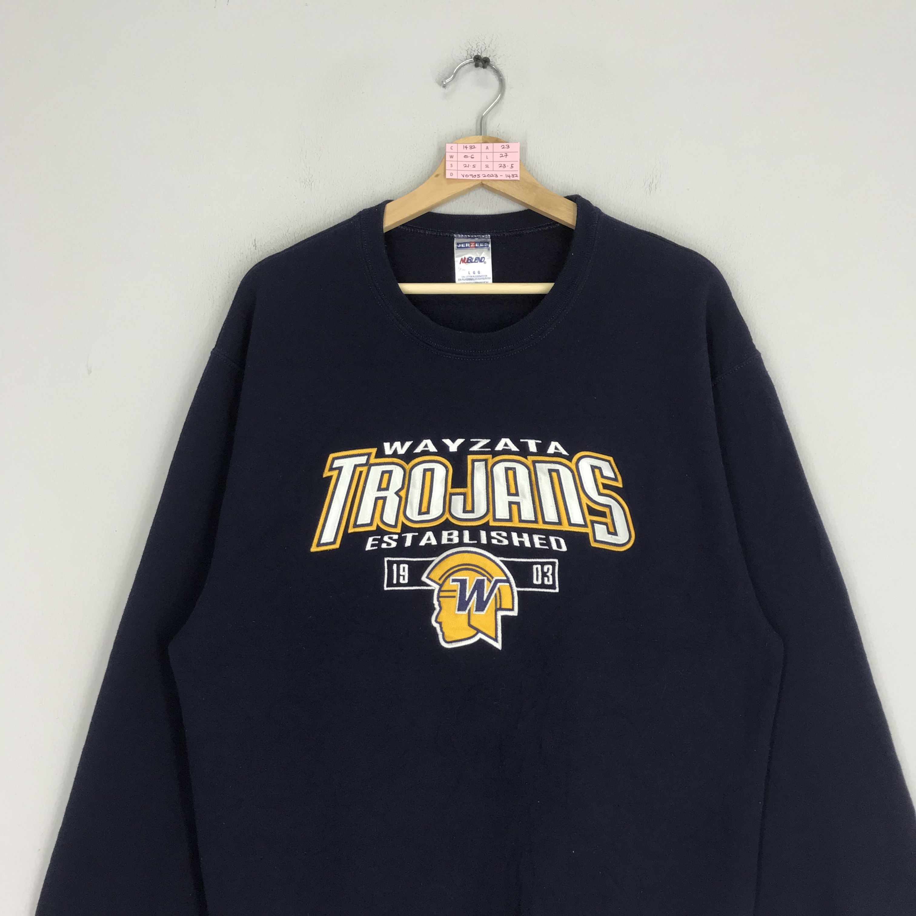 Jerzees Vintage Wayzata Trojans Big Logo Sweatshirts Sportswear Size US L / EU 52-54 / 3 - 3 Thumbnail