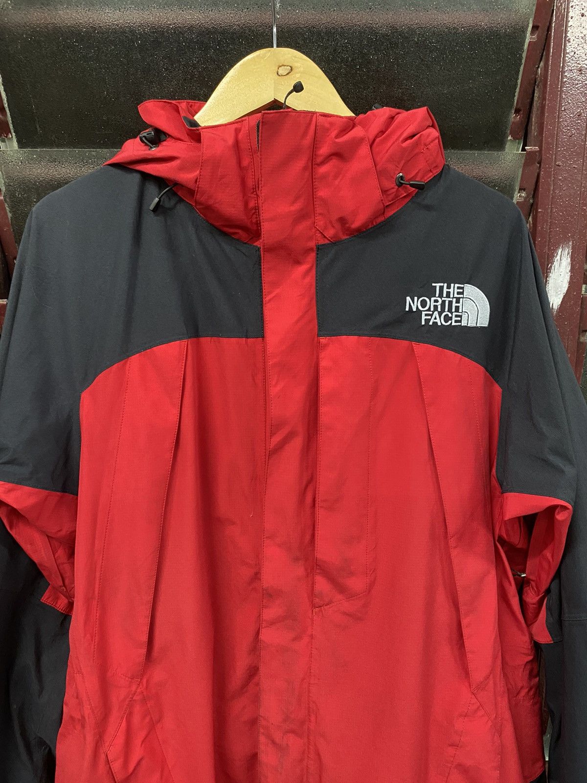 Goretex The North Face Goretex Pro Shell Hoodie Jacket Size US XL / EU 56 / 4 - 5 Thumbnail